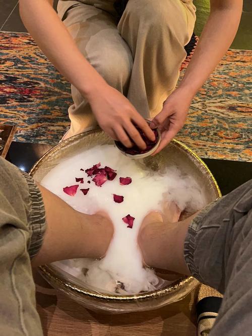 探索武汉按摩文化：传统推拿与温泉按摩的独特魅力