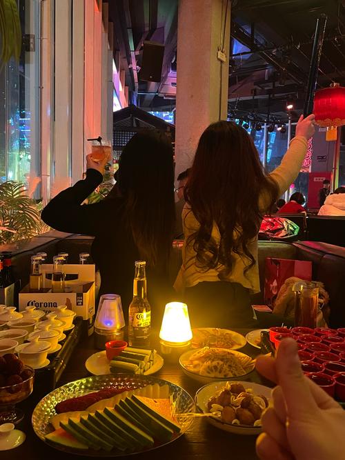 武汉那家高级会所的真实见闻，朋友的期望、失落与意外收获