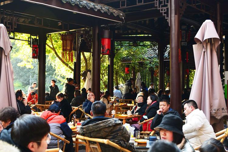 武汉养生好去处：茶馆品茗体验悠闲生活与健康之道