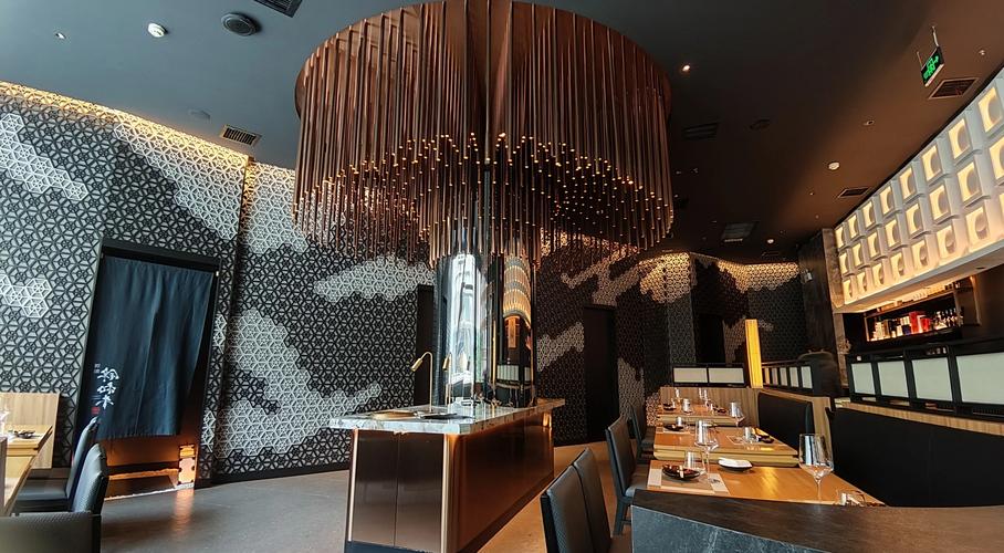 武汉会所体验：高档豪华与美味餐饮的休闲好去处